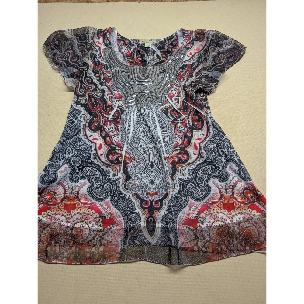 One World Women's T Shirt Size M Vintage Red/Black Bohemian Style Cotton Blend
